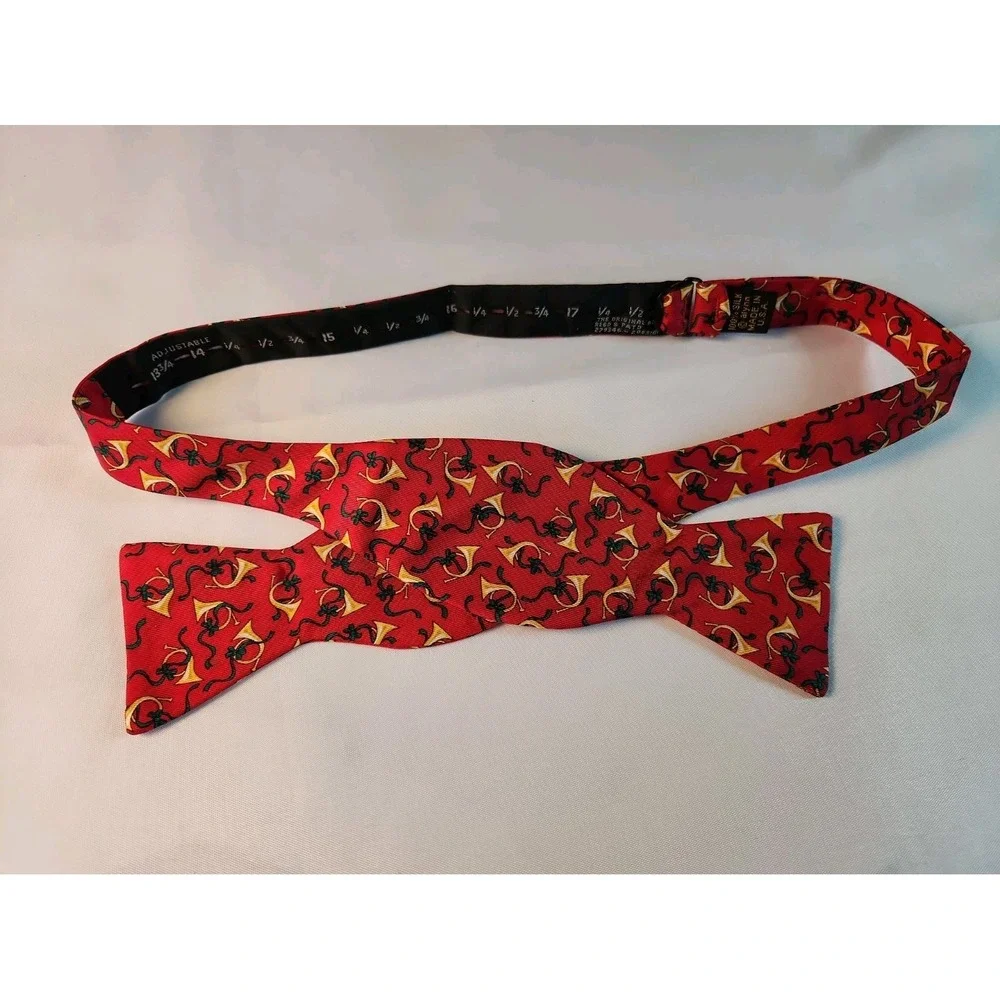 NIB Vintage Alynn USA Silk Cummerbund Bow Tie Set French Horn Music Red Tuxedo